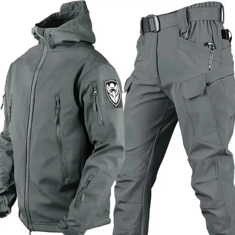 Men's Autumn and Winter Jacket - Hiking 评论和价格