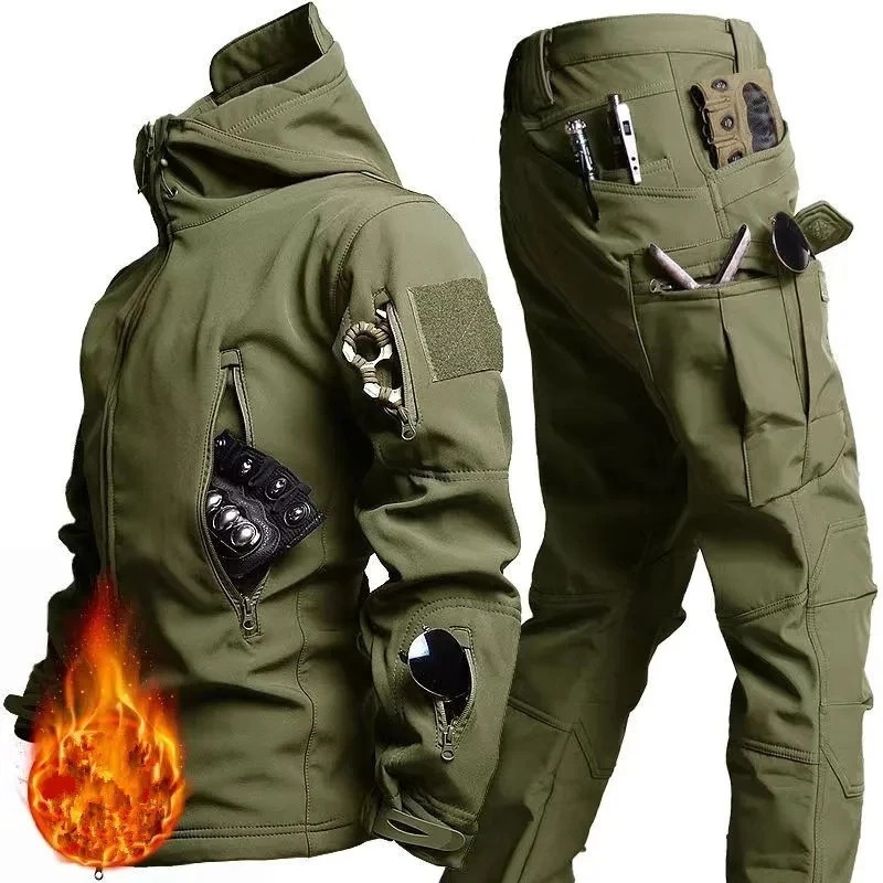 Shark Skin Soft Shell Assault  - Hiking 评论和价格